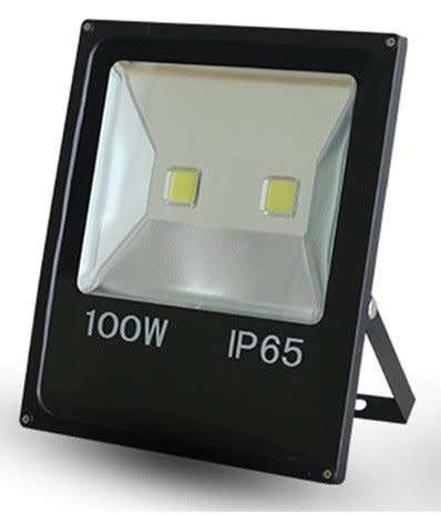 DOUBLE LENS 100W  LED FLOOD LIGHTS....GREAT FOR LIGHTING UP THOSE DARK PLACES