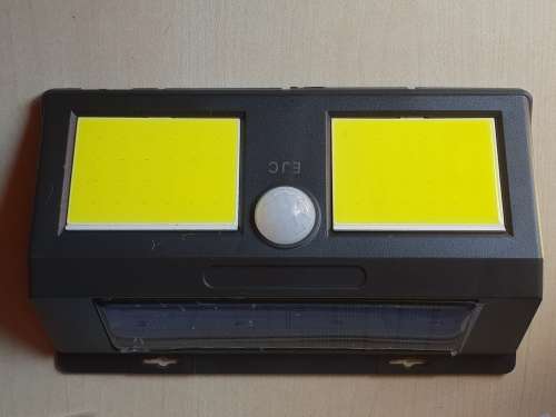 BRIGHT - 48 LED DOUBLE-LENS SOLAR POWERED  MOTION SENSOR WALL LIGHT