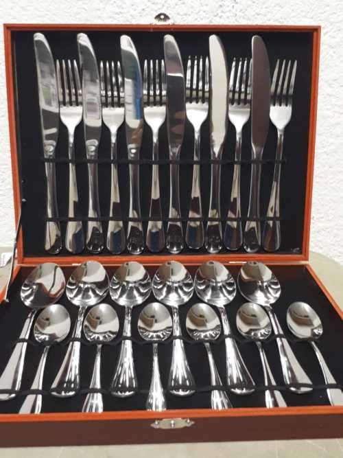 Elegant 24pc Stainless Cutlery sets with wooden storage box. Superior Quality!!!
