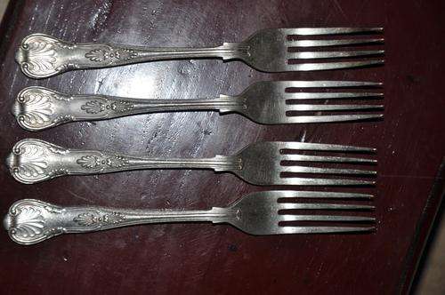 Turton's Silver Plated Set of 4 Dinner Forks