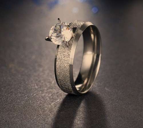 Stunning Solid Titanium 2.09ct CZ Wedding Ring