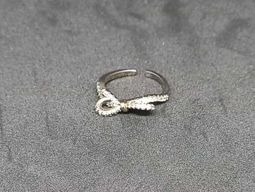 Adjustable Silver Crystal Ring - Bow