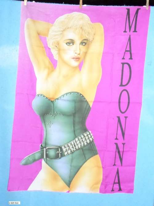 Poster /flag  Madonna