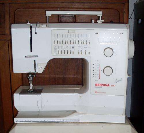 BERNINA "1080 SPECIAL" COMPUTER SEWING MACHINE