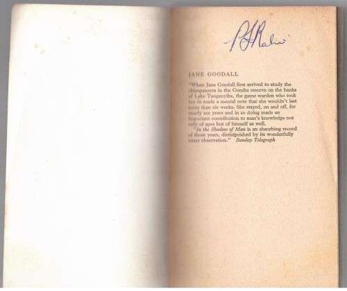 In the Shadow of Man -- Jane Goodall
