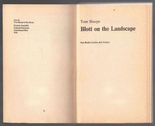 Blott on the Landscape -- Tom Sharpe