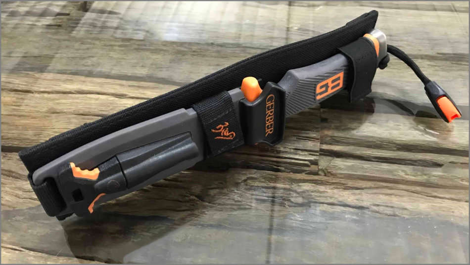 Gerber Bear Grylls Ultimate Survival Knife combo edge