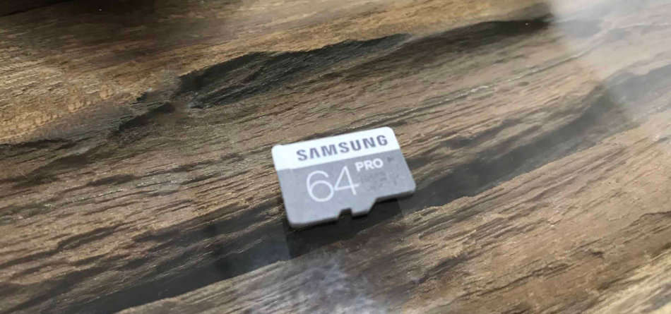 GOPRO Hero 4 Silver Ultimate Pack- tons of extras