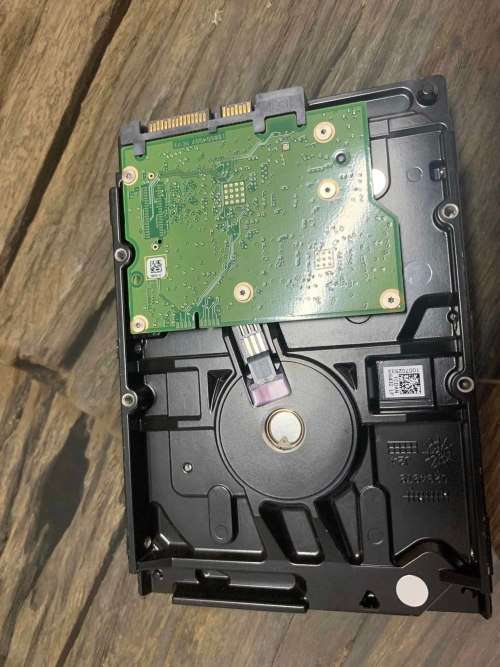 2x Seagate Barracuda 1TB 7200 rpm Desktop Hard drives in as new condition