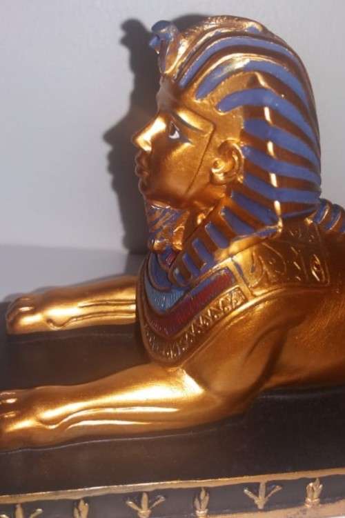King Tut Sphinx - Amazing Detail - Made from Stone Resin - New with felt base 11 cm