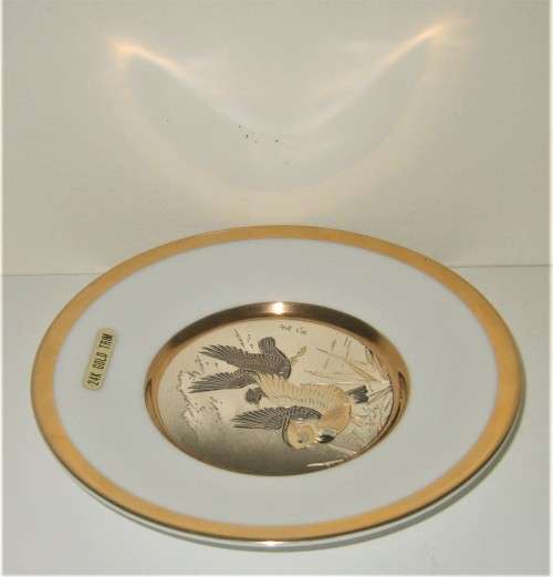 VINTAGE HIGHLY COLLECTABLE JAPANESE "THE ART OF CHOKIN" PLATE - FINE CHINA 24kt GOLD TRIM 1980's  6"