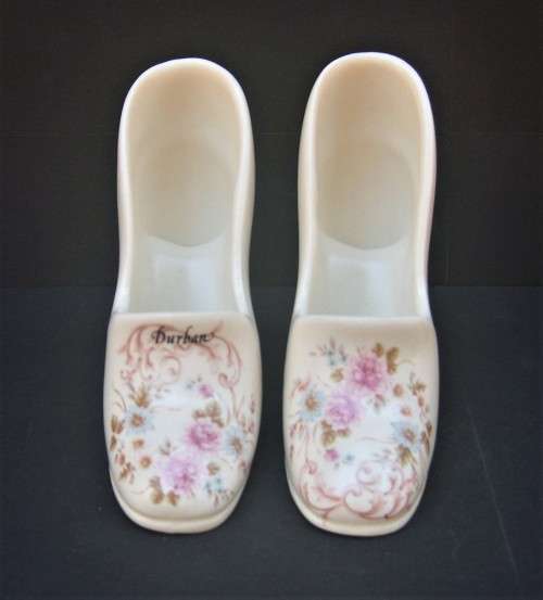 SIGNED VINTAGE PORCELAIN HIGH HEELED SHOES - CRESCENT POTTERIES - SIGNED "F 224"