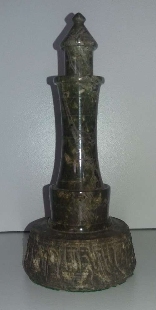 VINTAGE HAND CRAFTED CORNISH SERPENTINE STONE LIGHTHOUSE SIGNED 17CM