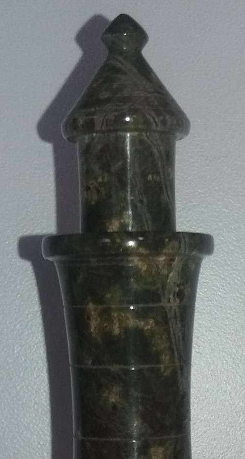 VINTAGE HAND CRAFTED CORNISH SERPENTINE STONE LIGHTHOUSE SIGNED 17CM