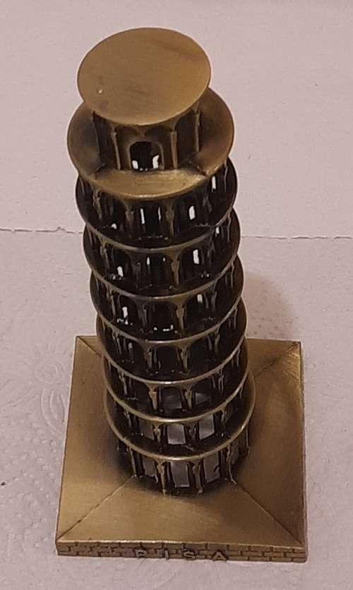 LEANING TOWER OF PISA