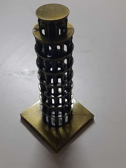 LEANING TOWER OF PISA