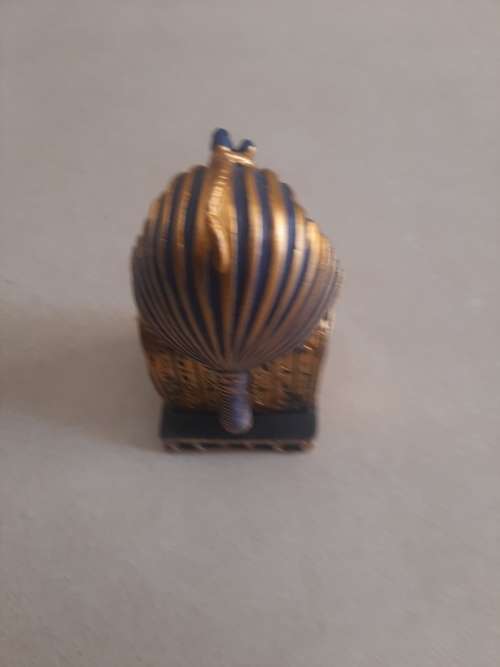 MINIATURE BAST OF TUTANKAMEN