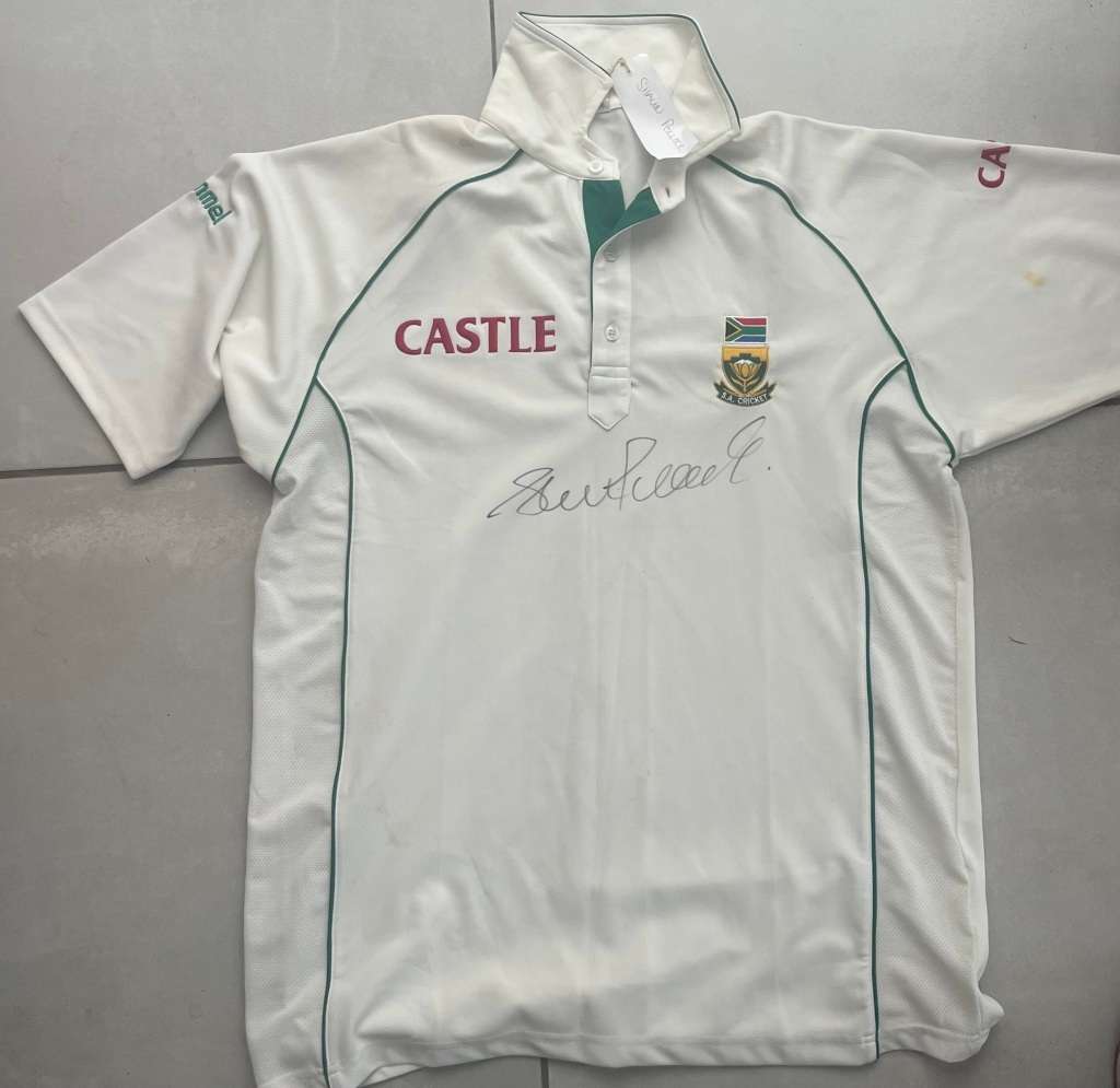 Cricket Jersey - *SIGNED* by Shaun Pollock Protea Jersey