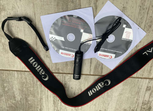 Canon EOS 700D KIT with 3  lenses