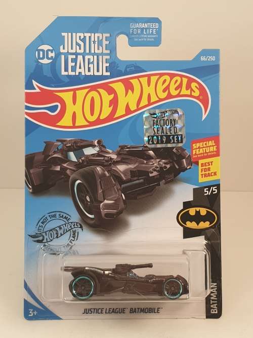 Batman 2019 set of 9 cars including Treasure Hunt.