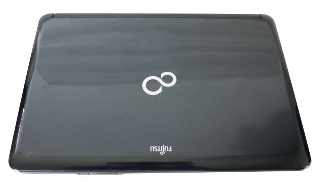 Fujitsu Lifebook A Series AH530 Laptop (No charger, No battery)