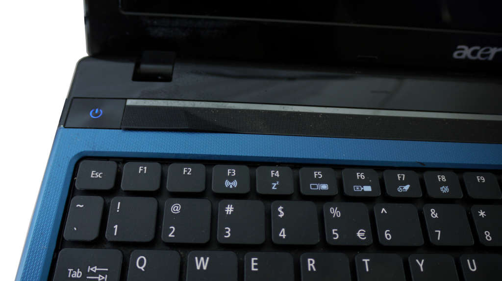 Acer Aspire 5750 - P5WE0 (No charger, No battery) Laptop