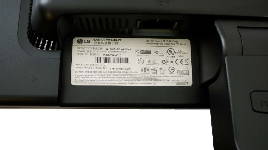 LG Widescreen LCD Monitor 19 inches 19` W1941S-PF