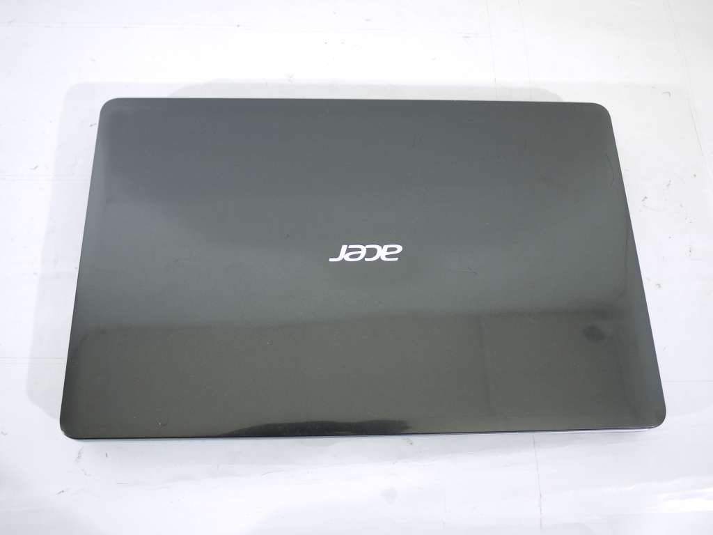 ACER Aspire E1-571 - Intel Core i7 3632QM @ 2.20Ghz 4Cores 8Threads Powerfull Laptop