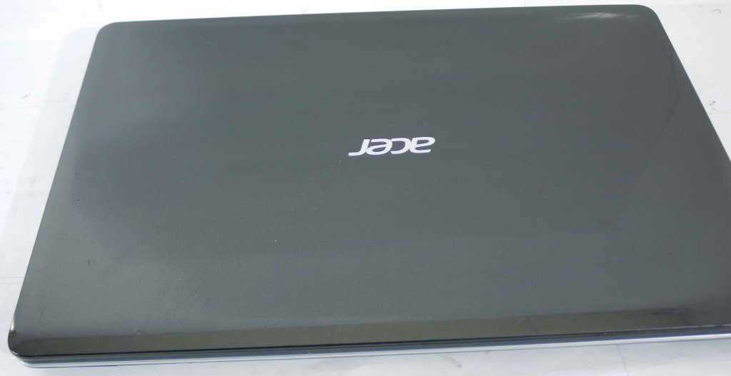 ACER Aspire E1-571 - Intel Core i7 3632QM @ 2.20Ghz 4Cores 8Threads Powerfull Laptop