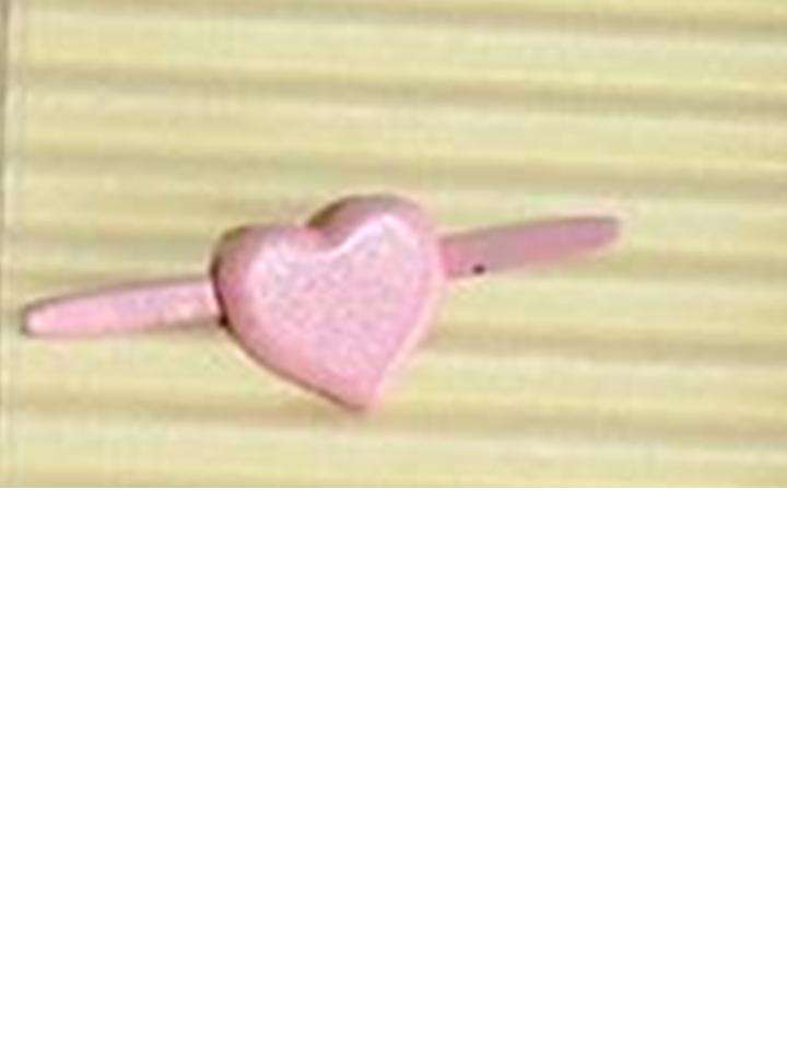 BRADS:  pink hearts   - 20  per packet