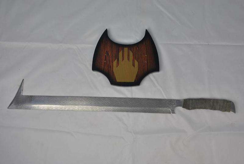 URU KAI ORC  SWORD and plaque 29" steel Lord of the Rings  No Reserve!