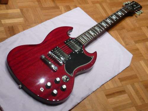 Epiphone Gibson  SG 400 Cherry  Electric Guitar KOREAN MODEL  Great Condition No Reserve!!