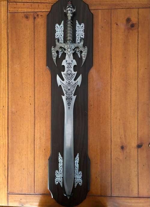 FANTASY DISPLAY SWORD