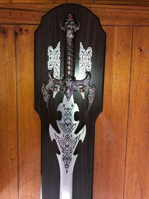 FANTASY DISPLAY SWORD