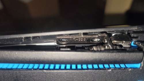 Dell Inspiron G3 15 3590 Gaming, i7-9750H, 256GB NVMe SSD +1TB HDD, 16GB DDR4, GTX 1650 4GB (READ!)