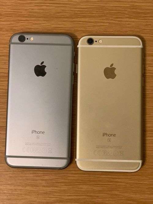 Bundle of damaged phones up for Grabs in one Bid! Can be repairred or used for  parts!