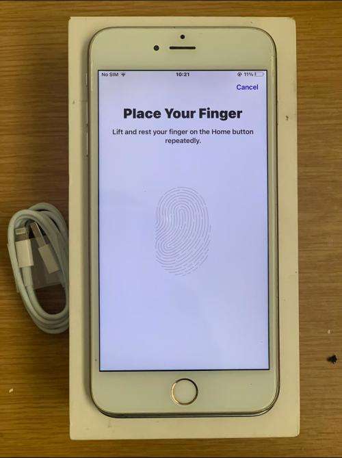 Preloved iPhone 6s plus up for Grabs