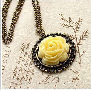 Vintage Style Bronze Yellow Rose necklace