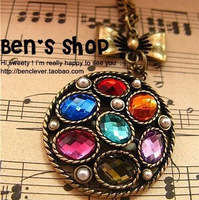 Vinatge Style Multicolour Gems Necklace