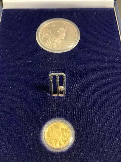2003 Cricket Set - 1/0oz Gold and R1 Silver Protea