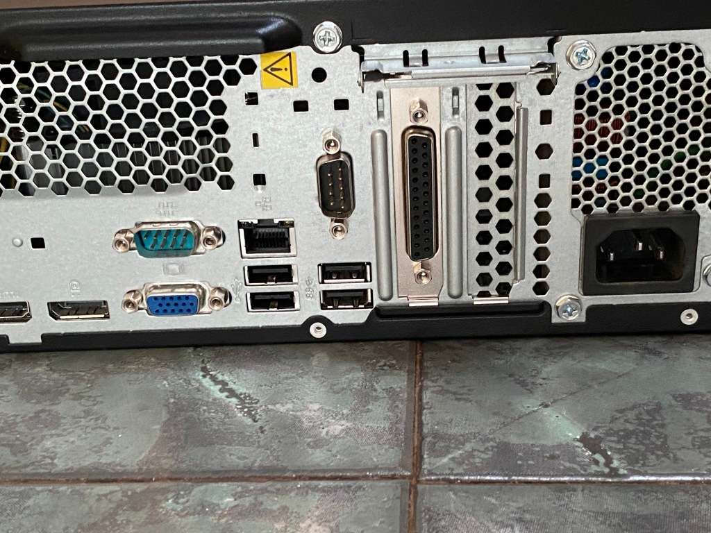 Lenovo V530S i5 Gen9, 8GB DDR4, 480GB SSD, Win 10, Office 2016