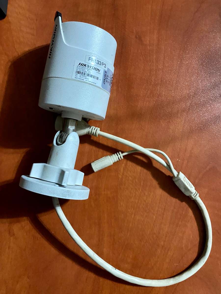 Hikvision DS-2CD2012-I(6mm) 1280 X 960 Network Surveillance Camera, 1.3 MP 6mm