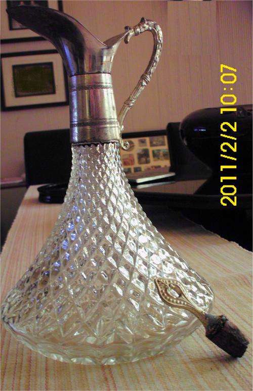 Stunning Crystal Decanter