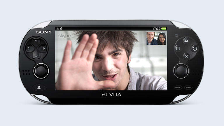 ** PS VITA WIFI BUNDLE + 2 EXTRA ORIGINAL GAMES ** CONSOLE LIKE NEW !!