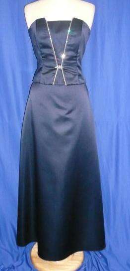 Navy 2 pce evening matric farewell brides maid dress size 32 - 34