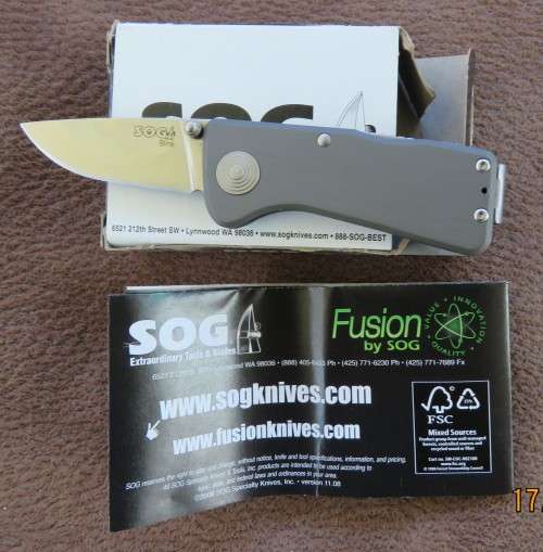 SOG Blink Folding Knive.