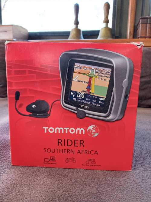 TOMTOM RIDER GPS WITH MAPS AFRICA AND CARDO HEADSET