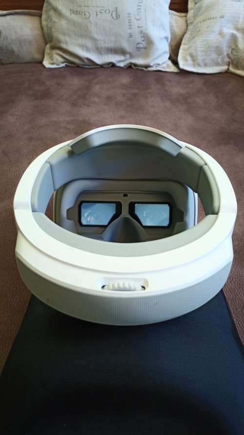 DJI Drone FPV Goggles - As new!