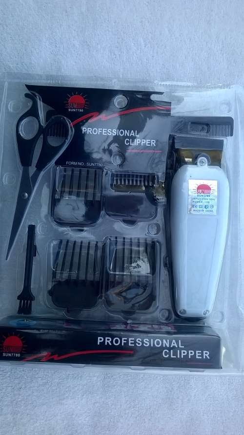 Professional Hairclipper Set - Sun7780