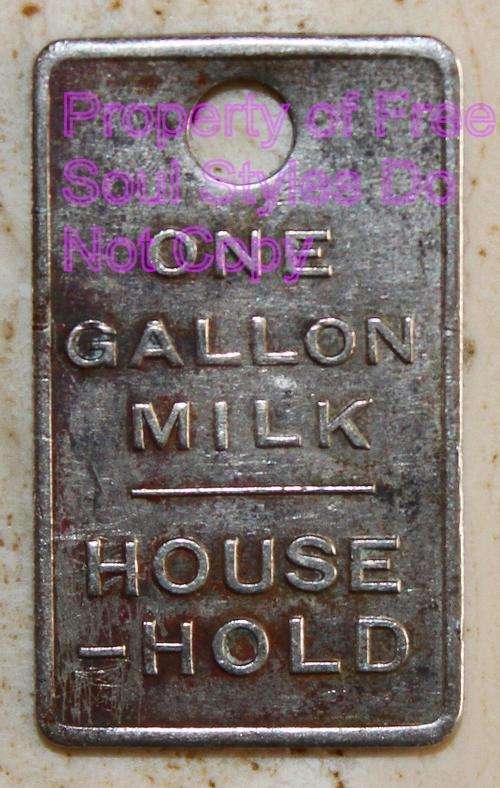 East London Model Dairy Token Herns 366c